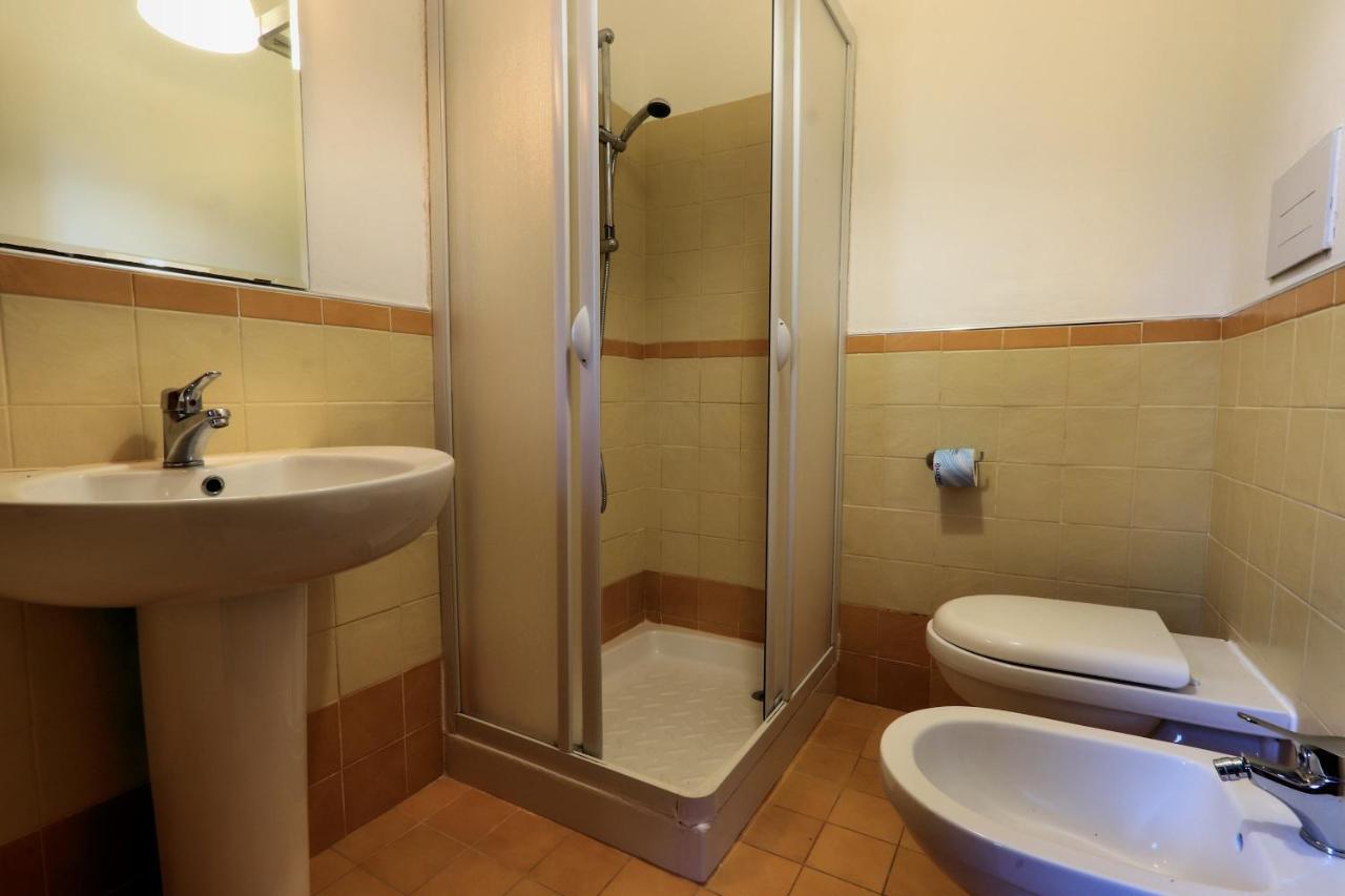 Testa Di Monaco - Basic Beach Accommodations Capo d'Orlando Ngoại thất bức ảnh