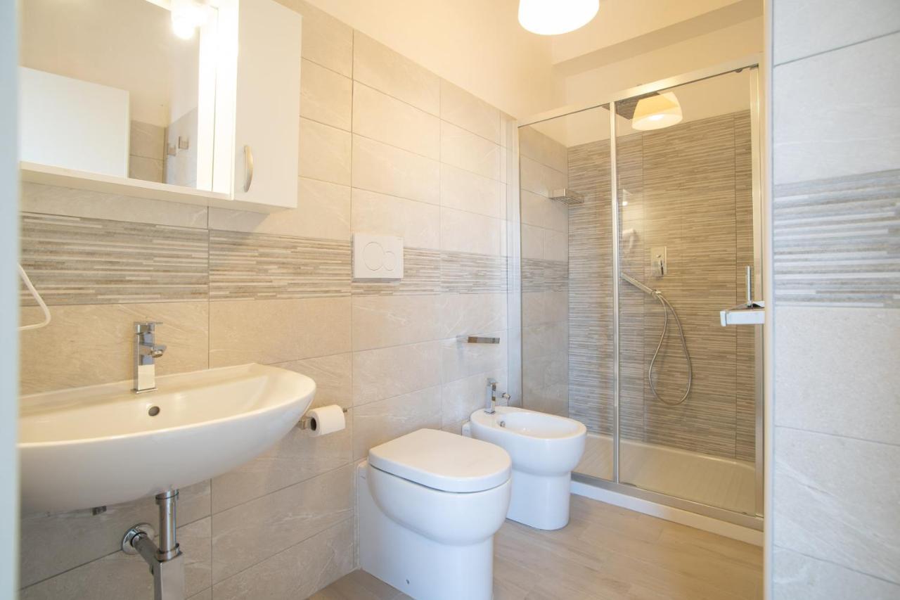Testa Di Monaco - Basic Beach Accommodations Capo d'Orlando Ngoại thất bức ảnh